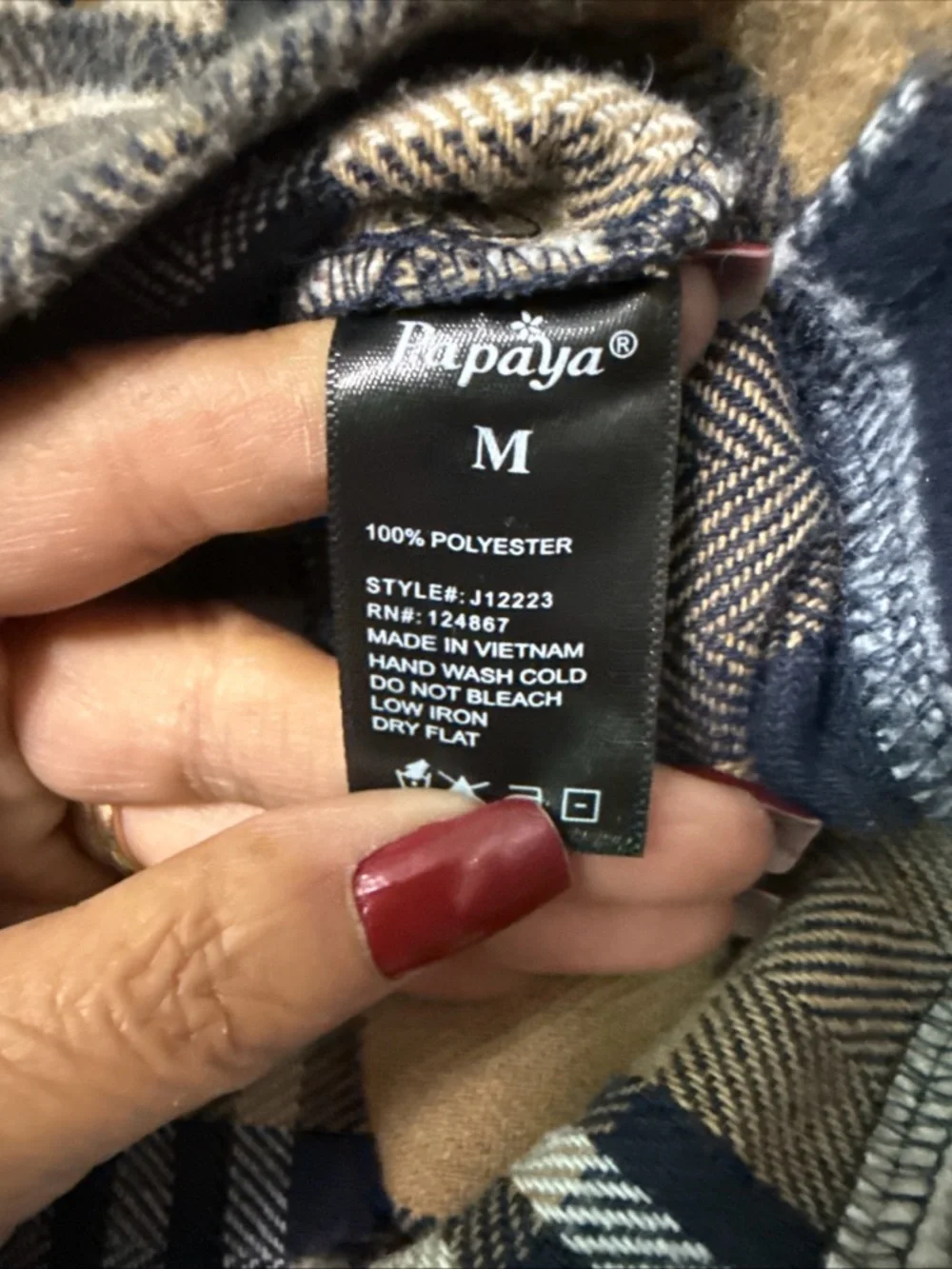 RB11 Papaya women’s Flannel Plaid Shacket size Medium - Picture 9 of 10